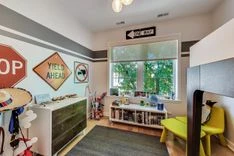 2141 W. Moffat St. thumbnail 22