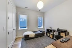 2141 W. Moffat St. thumbnail 24