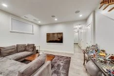 2141 W. Moffat St. thumbnail 33