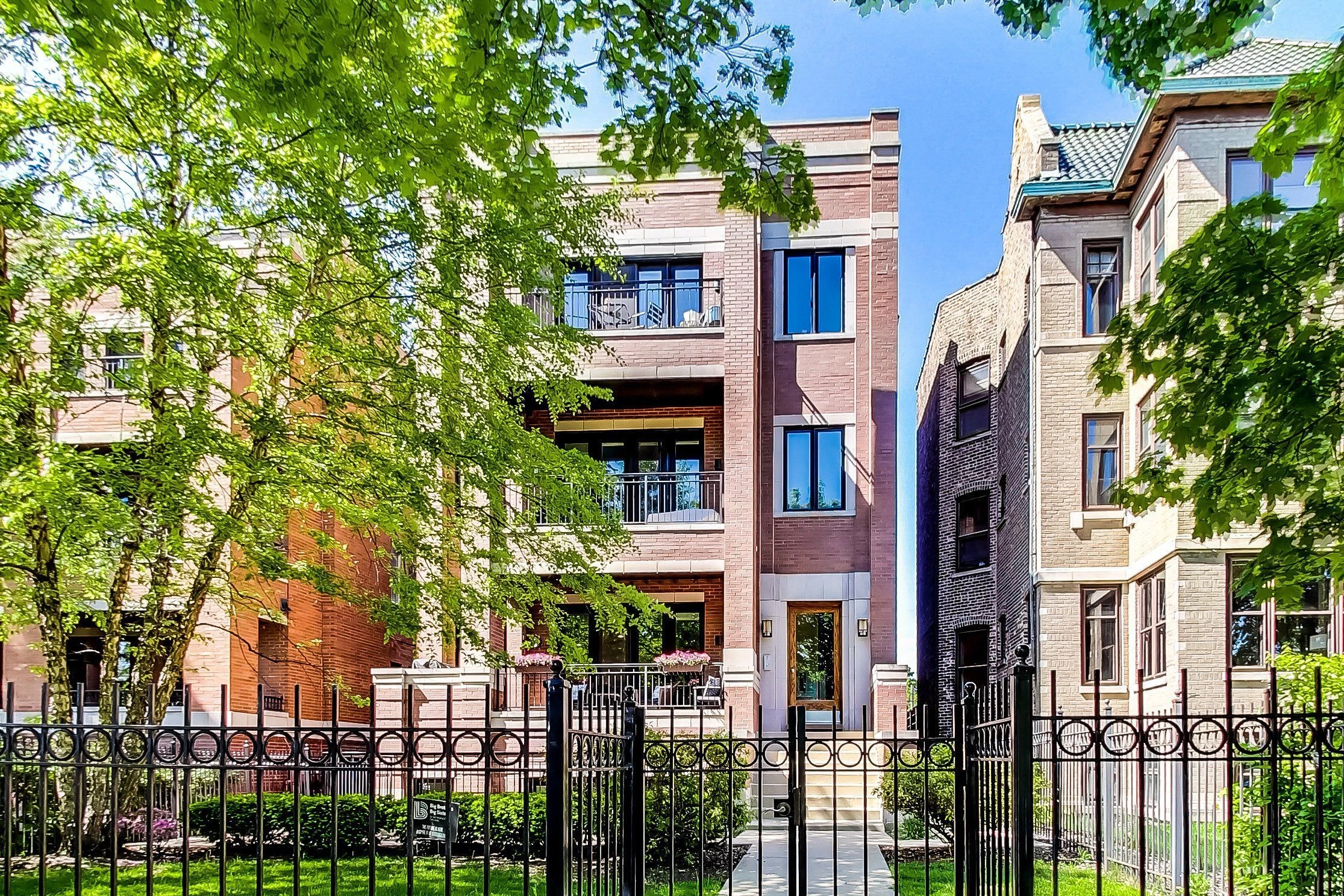 2550 W. Logan Blvd #3F
