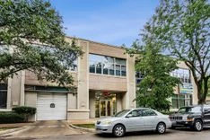 2750 N. Wayne Ave #E. thumbnail 3