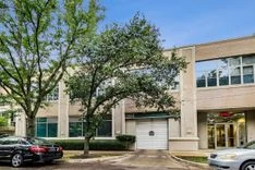 2750 N. Wayne Ave #E. thumbnail 4