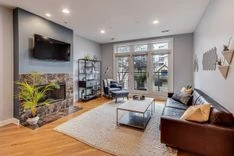 2837 W. Lyndale St #2A thumbnail 4