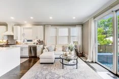 2906 North Albany Avenue thumbnail 5