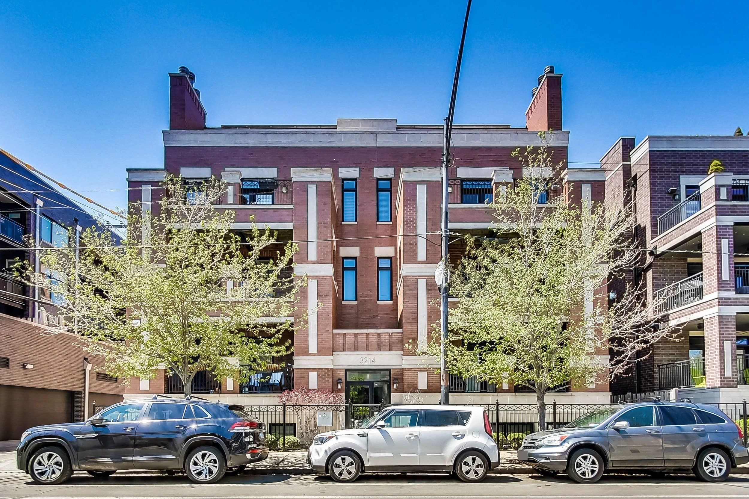 3214 N. Southport Ave #3S