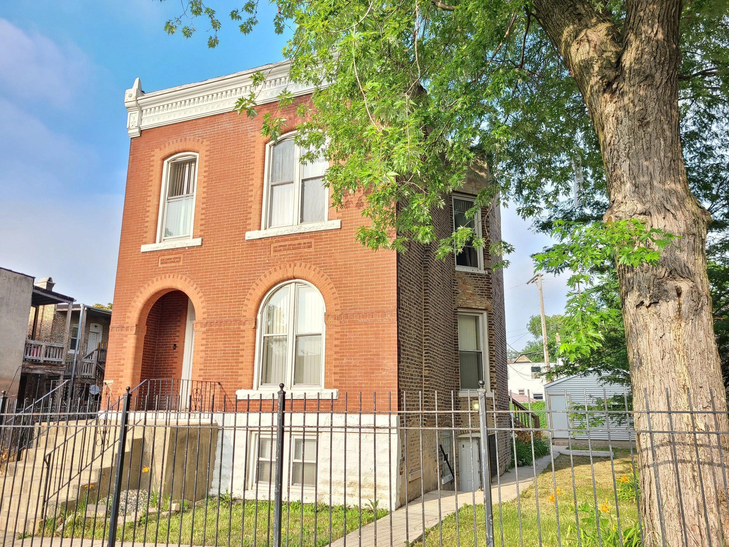 539 N. Kedzie Ave